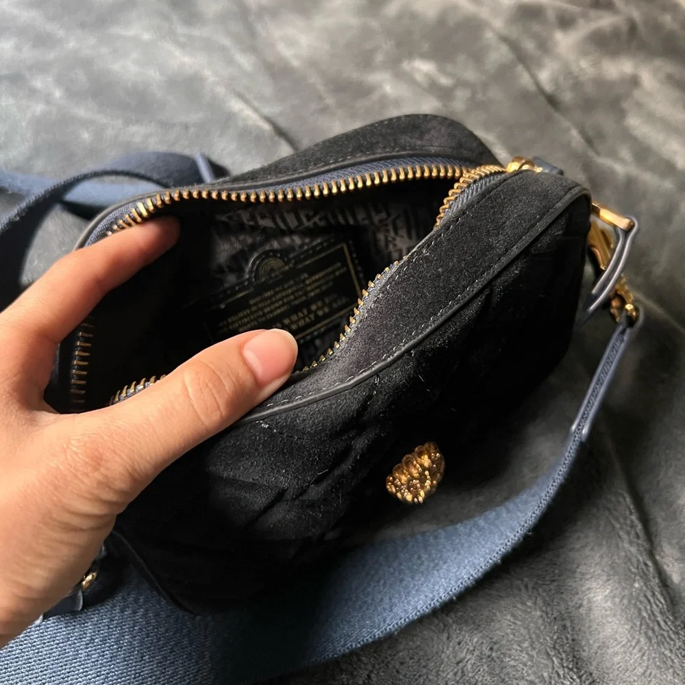 Kurt Geiger Navy Small Kensington Camera Bag - Picture 4 of 6